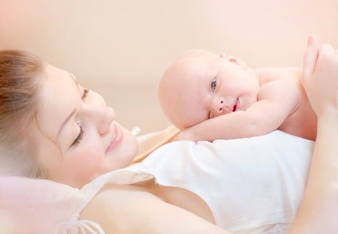 Bambini: è giusto addormentarli in braccio? ✿