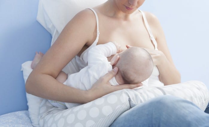 allattamento al seno mamma